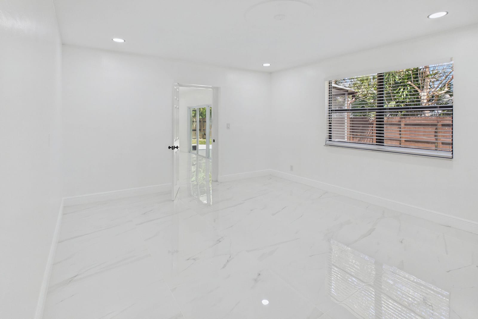 520 NW 43RD Avenue, Plantation, FL 33317 photo 18