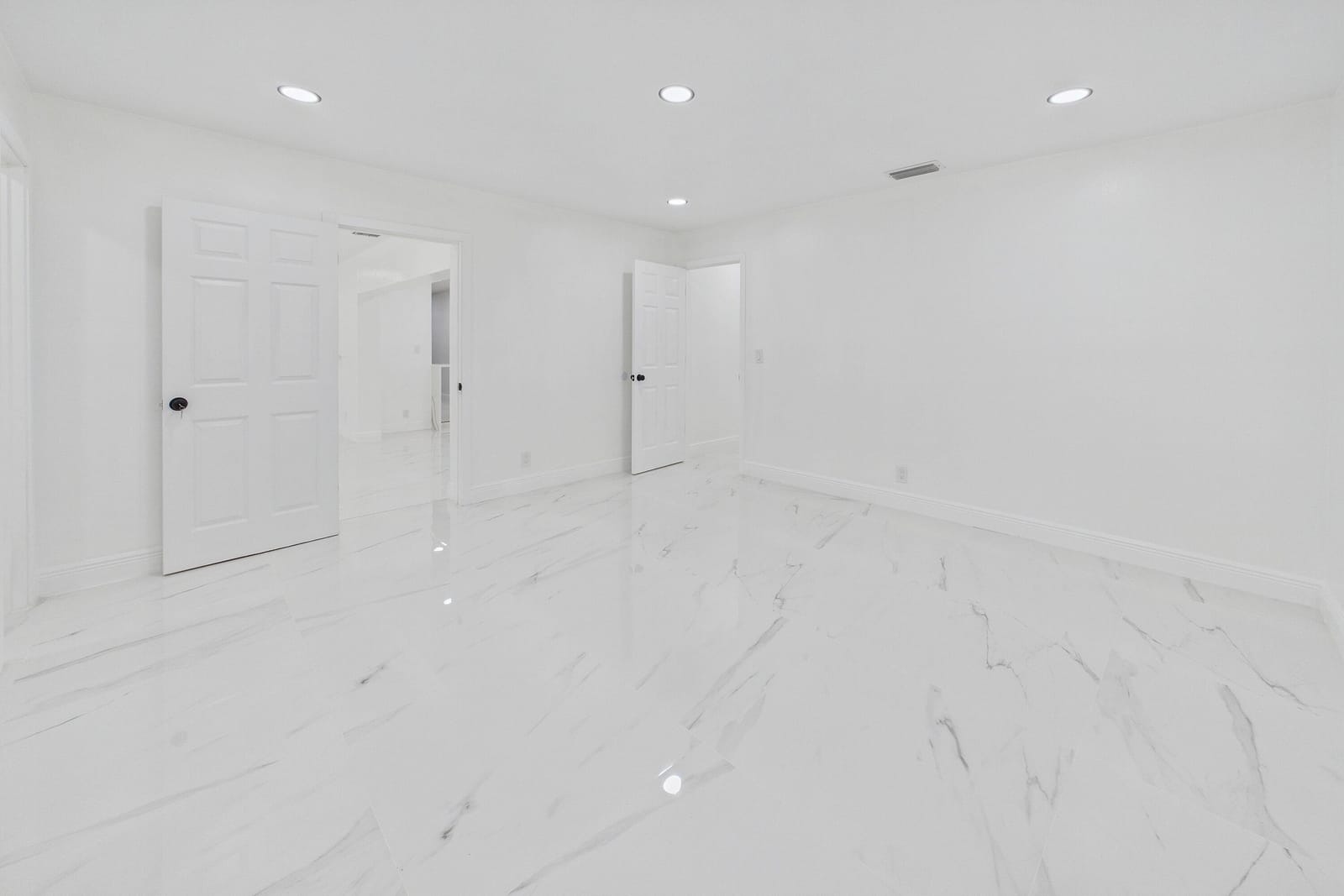 520 NW 43RD Avenue, Plantation, FL 33317 photo 10