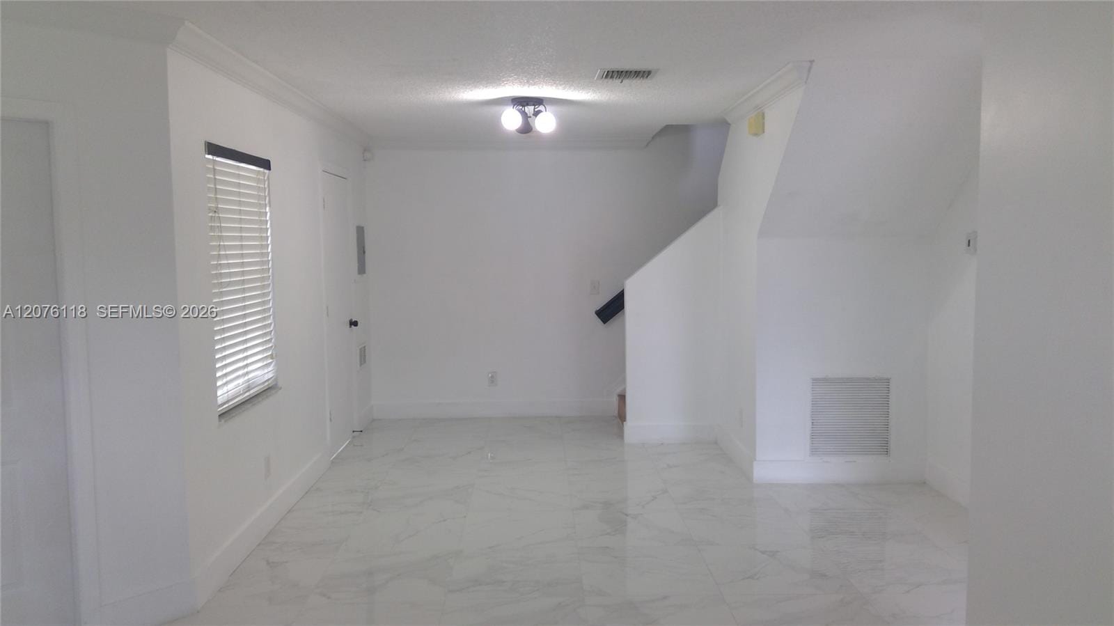 12602 SW 54th Street 0 — photo 6