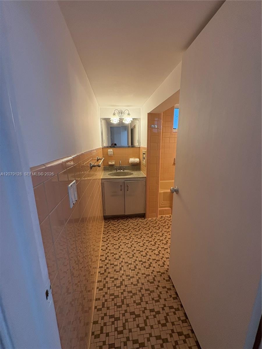 1751 Washington Avenue 1H, Miami Beach, FL 33139 photo 14