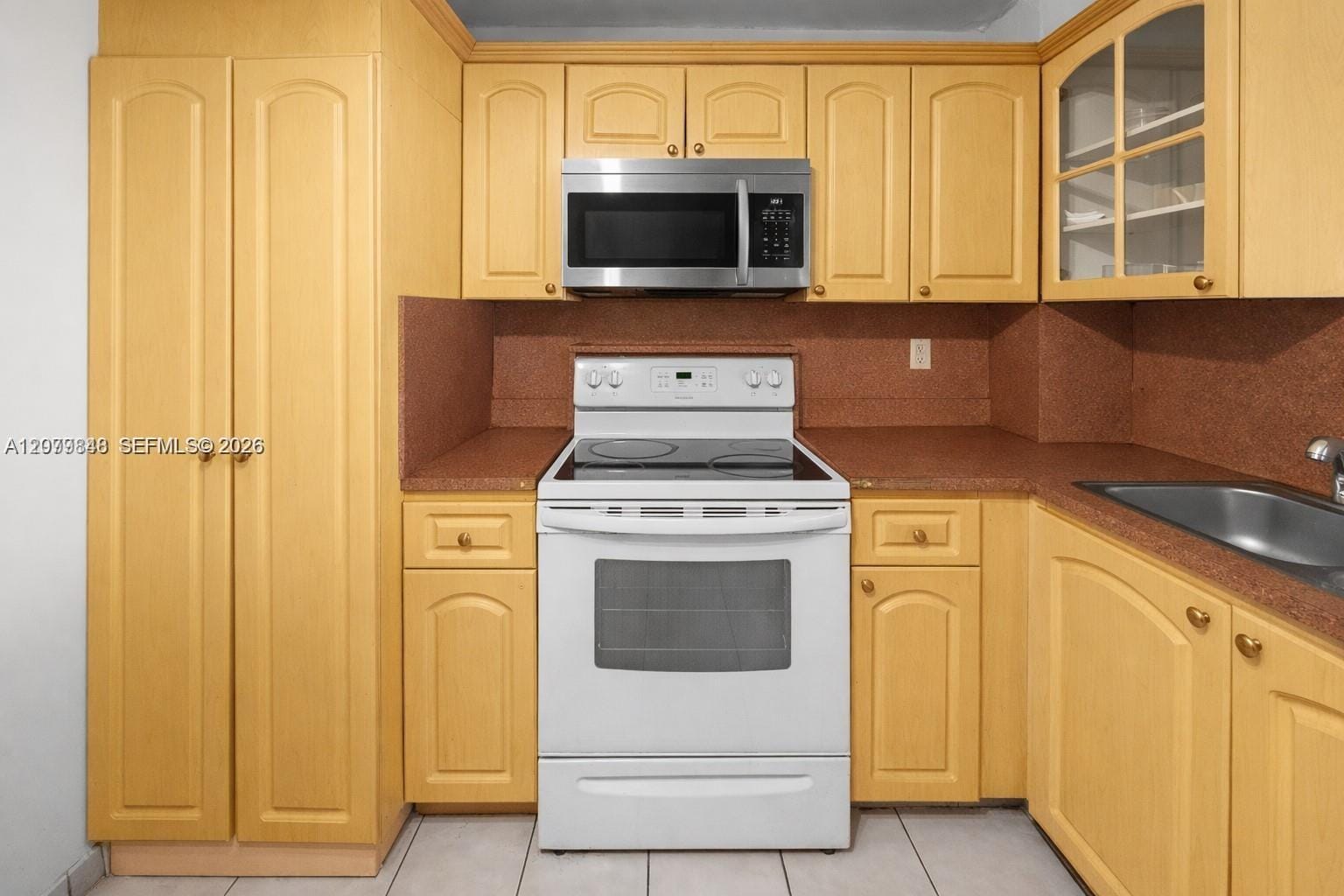6450 Collins Avenue 205, Miami Beach, FL 33141 photo 17