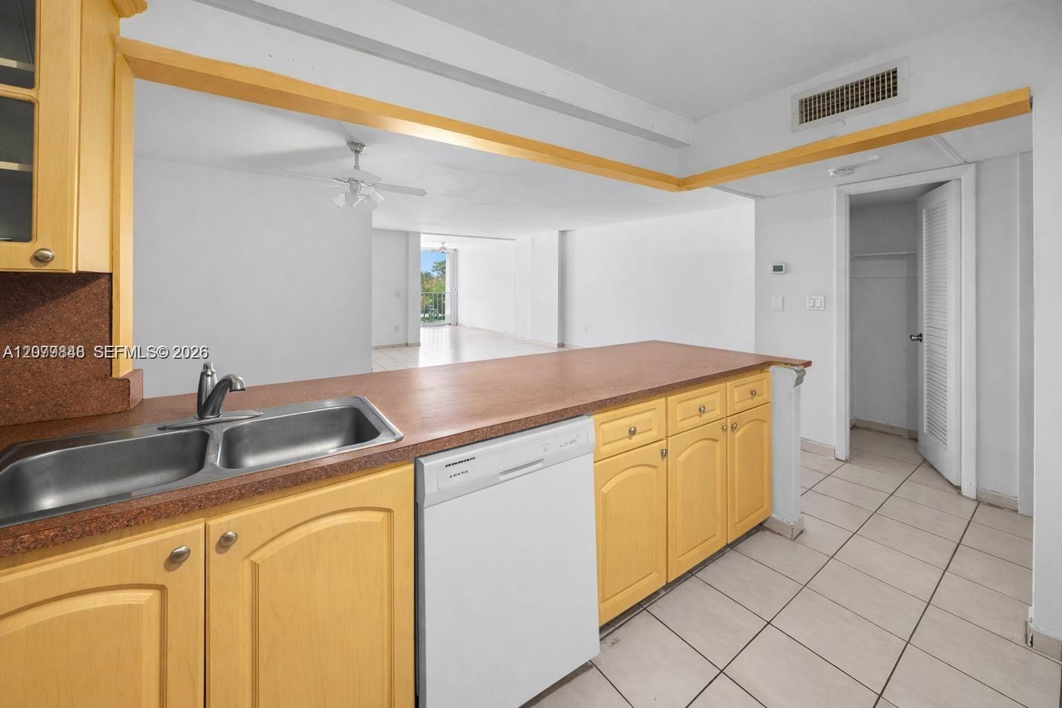 6450 Collins Avenue 205, Miami Beach, FL 33141 photo 18