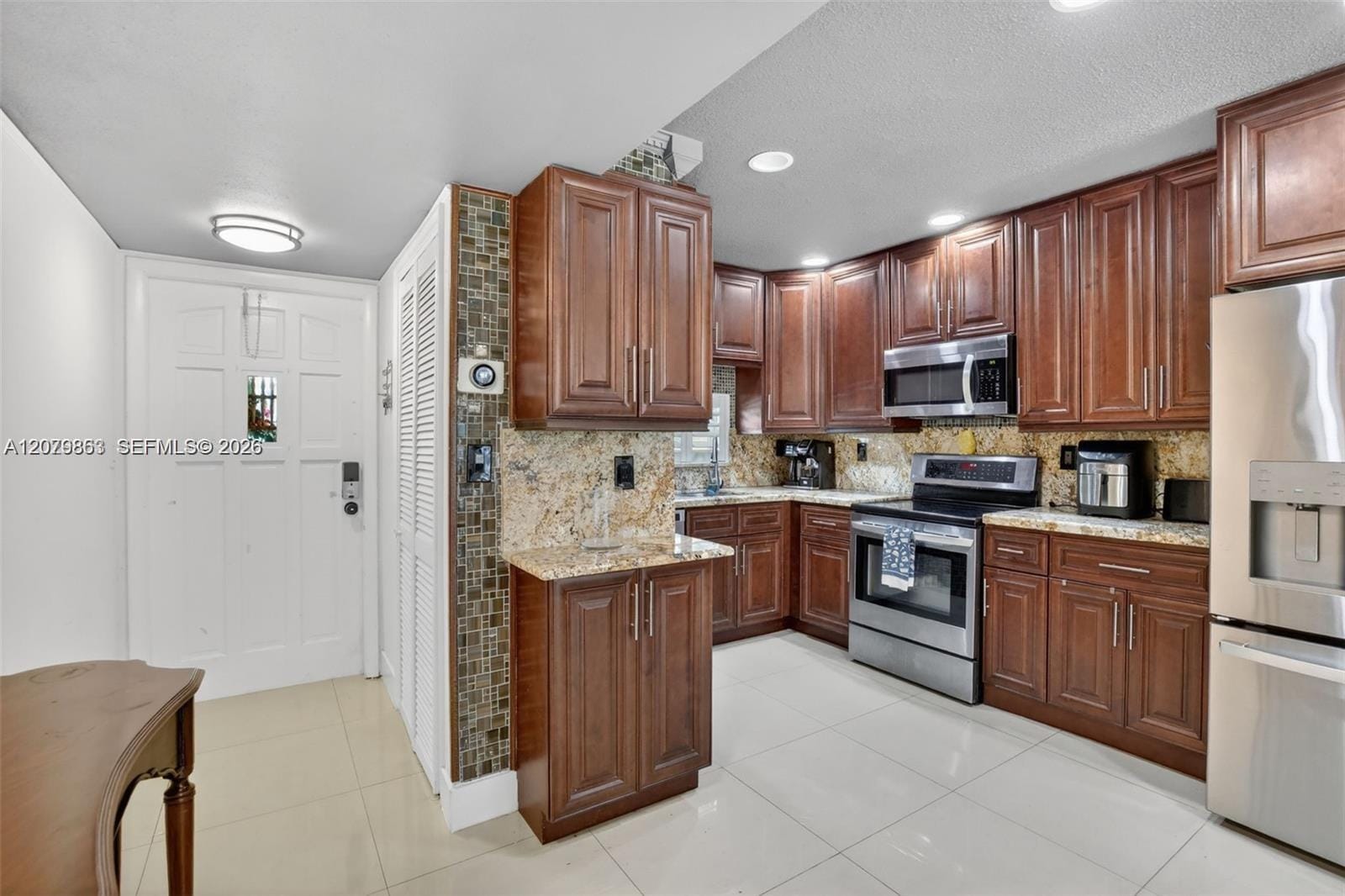 8941 S Hollybrook Boulevard 205, Pembroke Pines, FL 33025