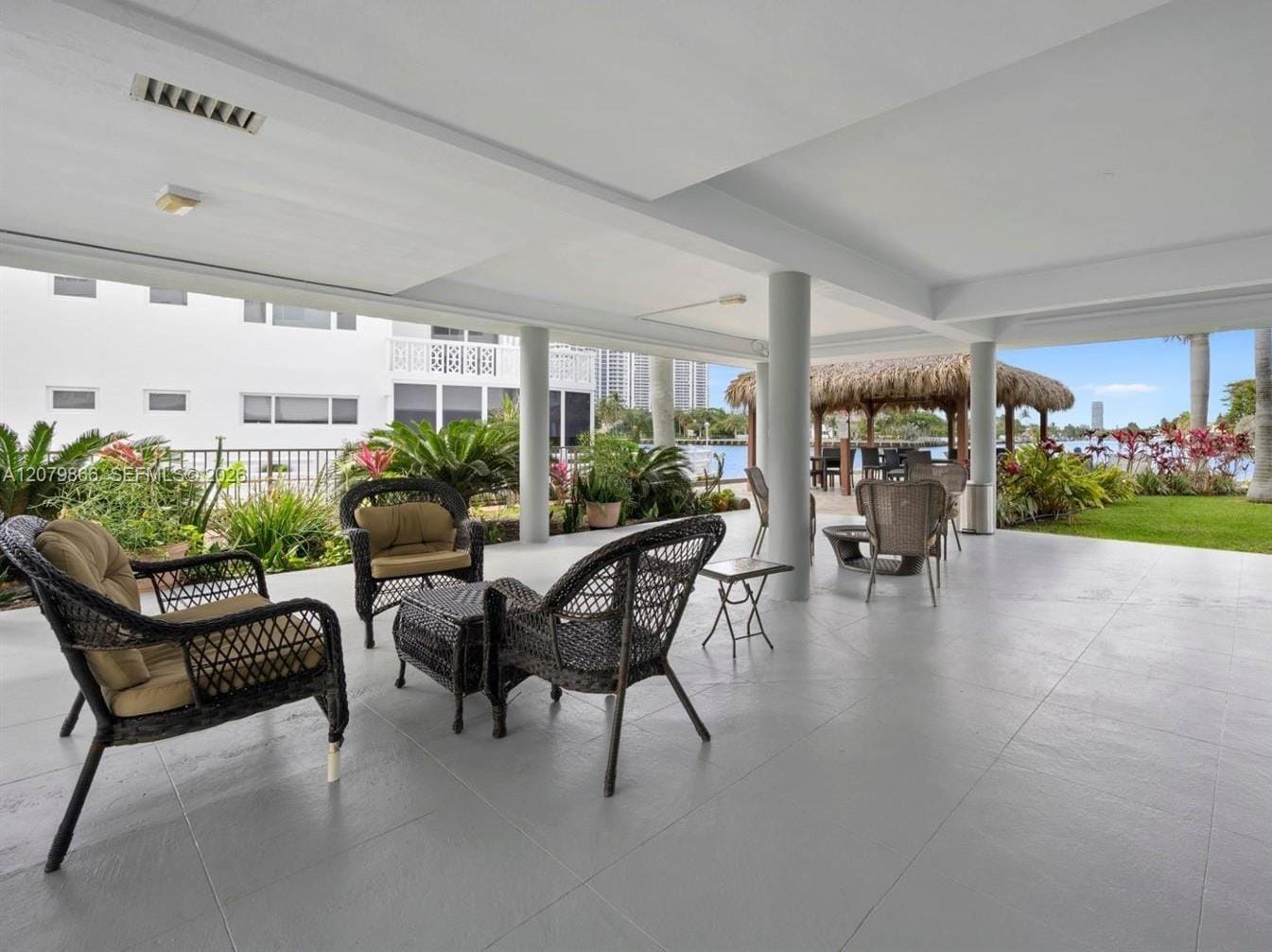 3177 S Ocean Drive 321 — photo 11