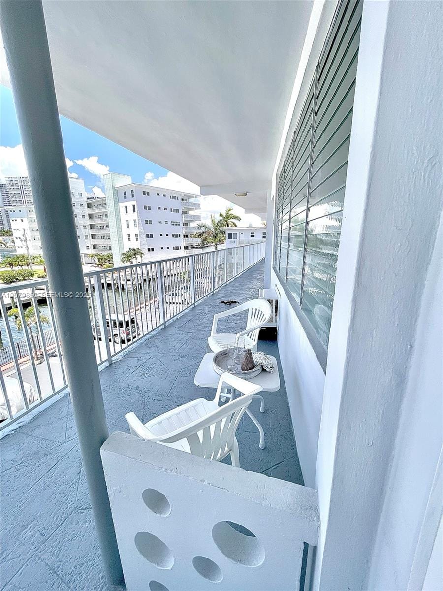 3177 S Ocean Drive 321 — photo 5