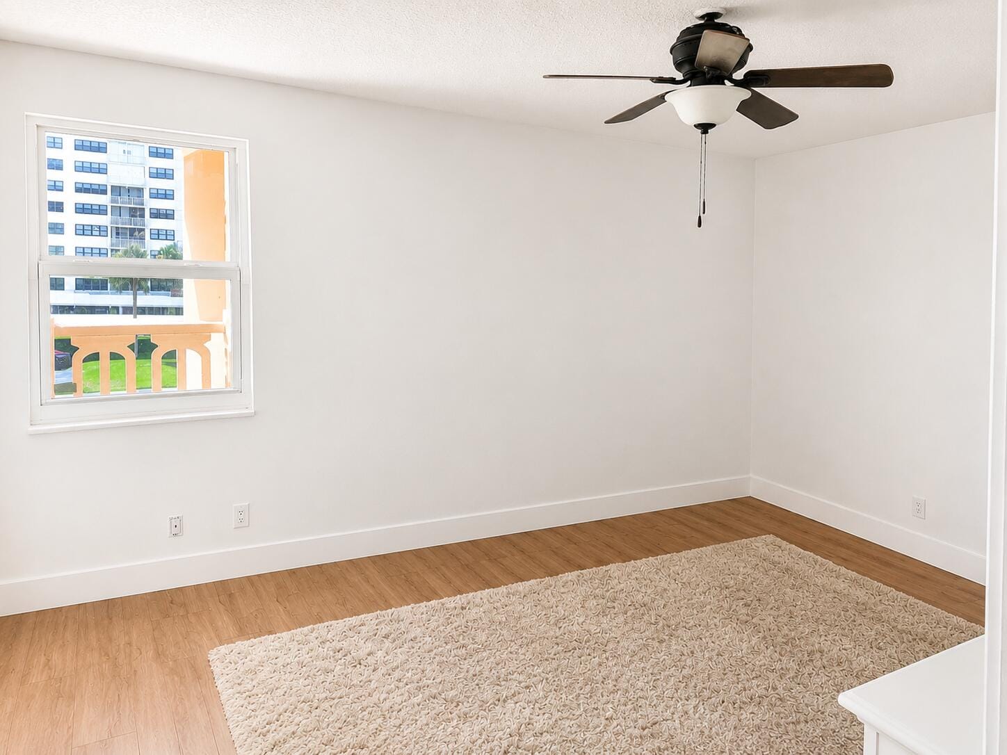 308 Golfview Road 405 — photo 8