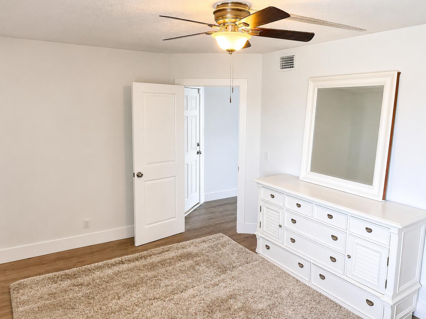 308 Golfview Road 405 — photo 10