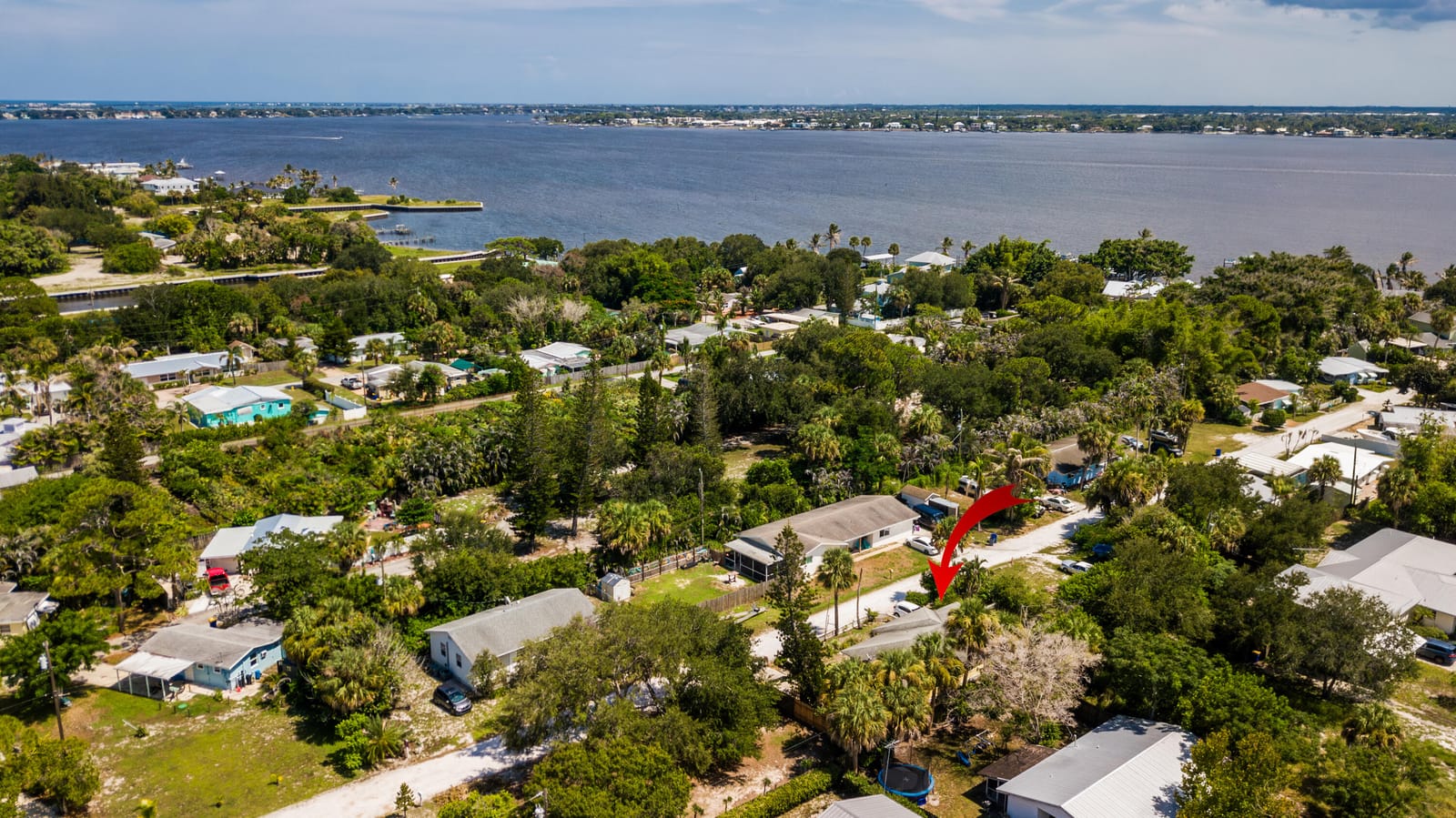 1076 NE BANYAN TREE Drive, Jensen Beach, FL 34957 photo 24
