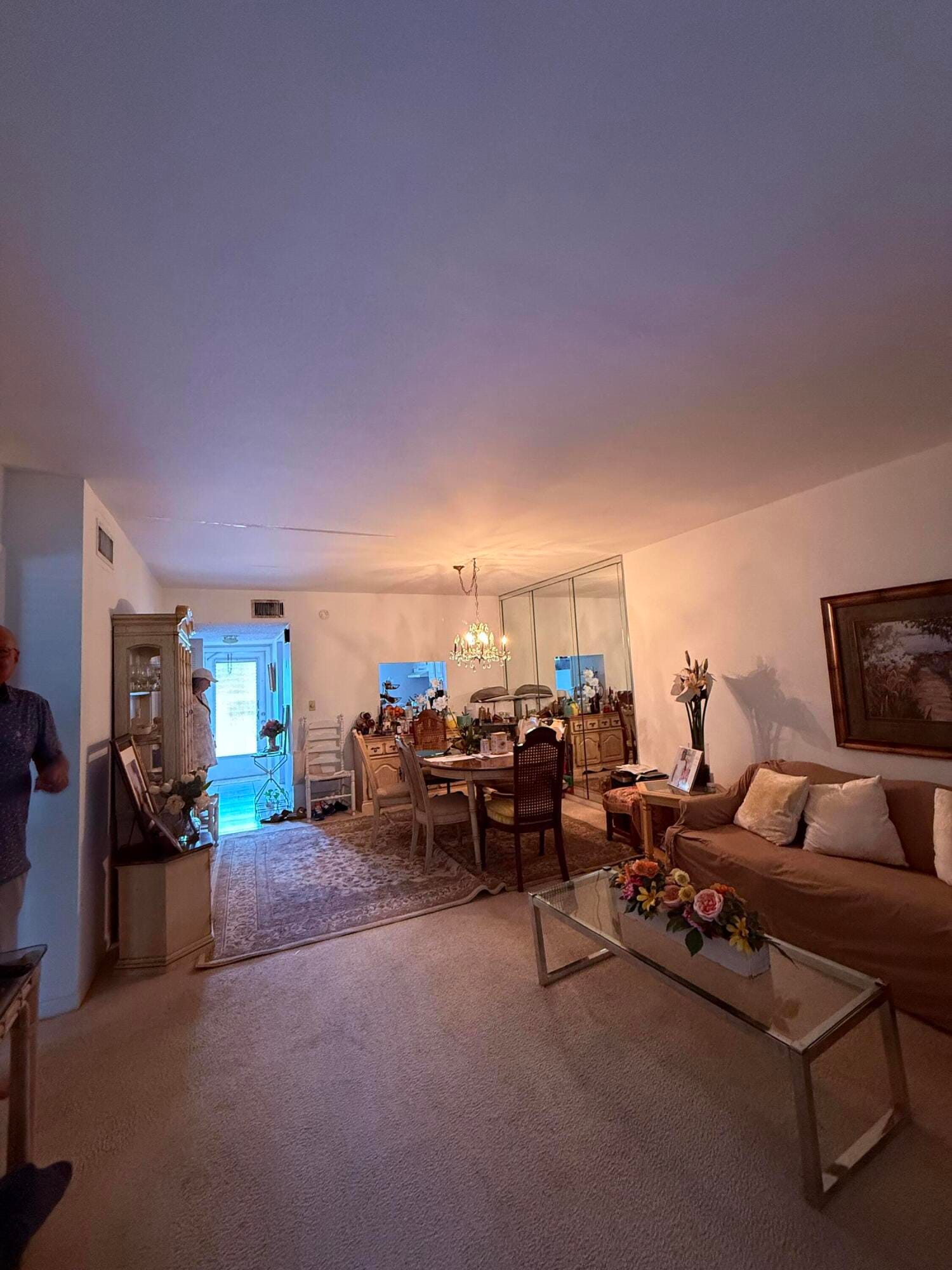 31 Abbey Lane 206 — photo 7