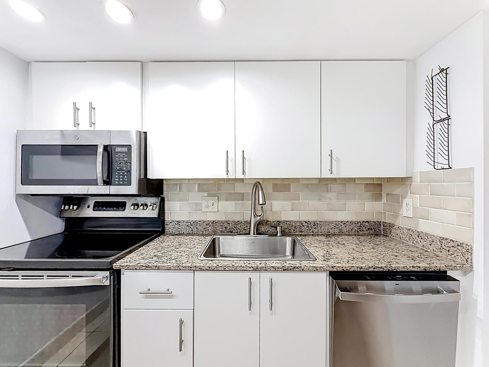 755 Dotterel Road 1411 — photo 5
