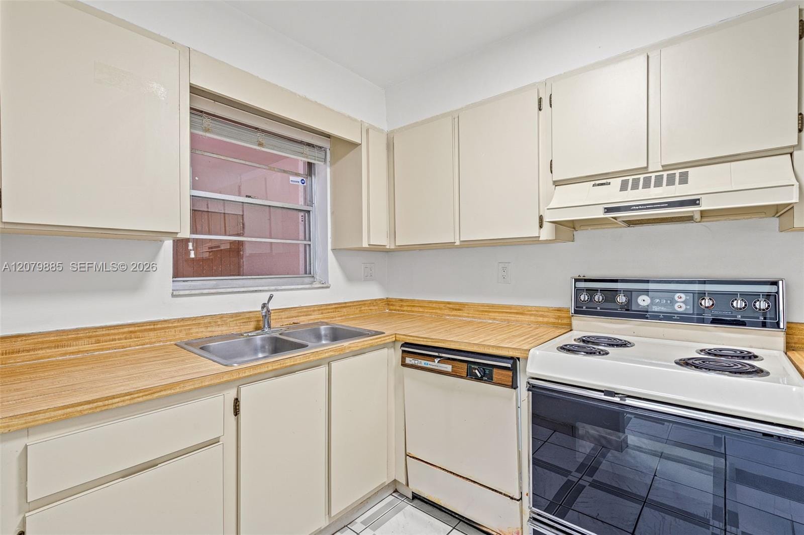 8000 SW 151st Court 614, Miami, FL 33193 photo 6
