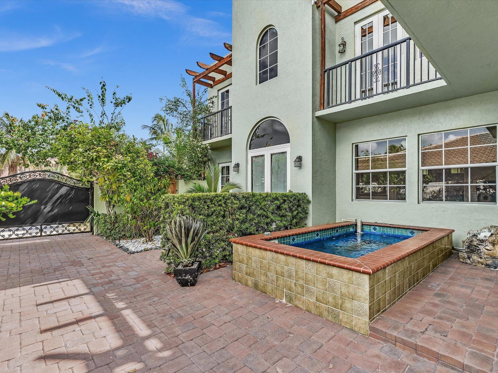 724 PARK Place, West Palm Beach, FL 33401 photo 27