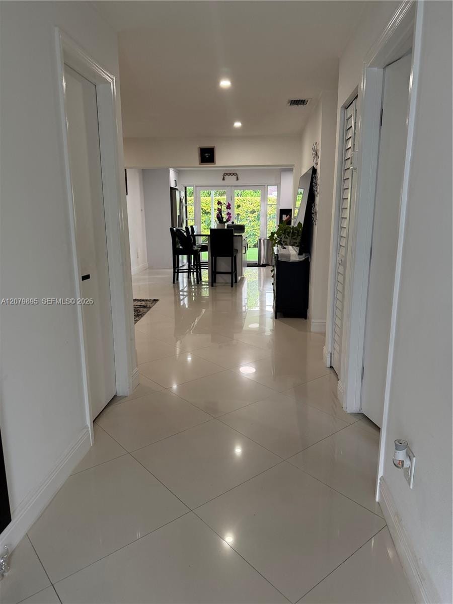 10411 SW 51st Street — photo 4