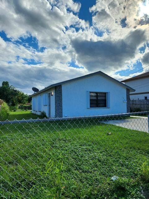 1565 W 36th Street, West Palm Beach, FL 33404