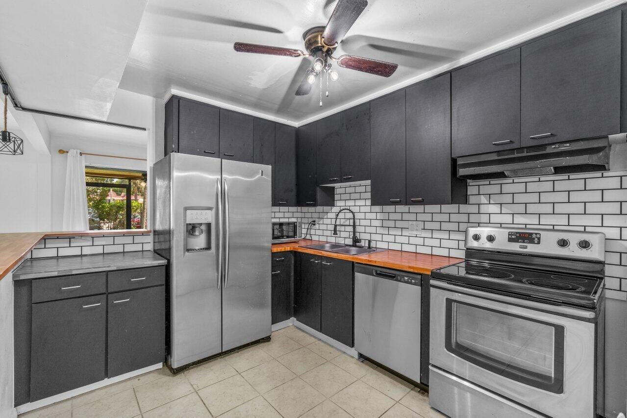 1149 NW 13th Street 5, Boca Raton, FL 33486