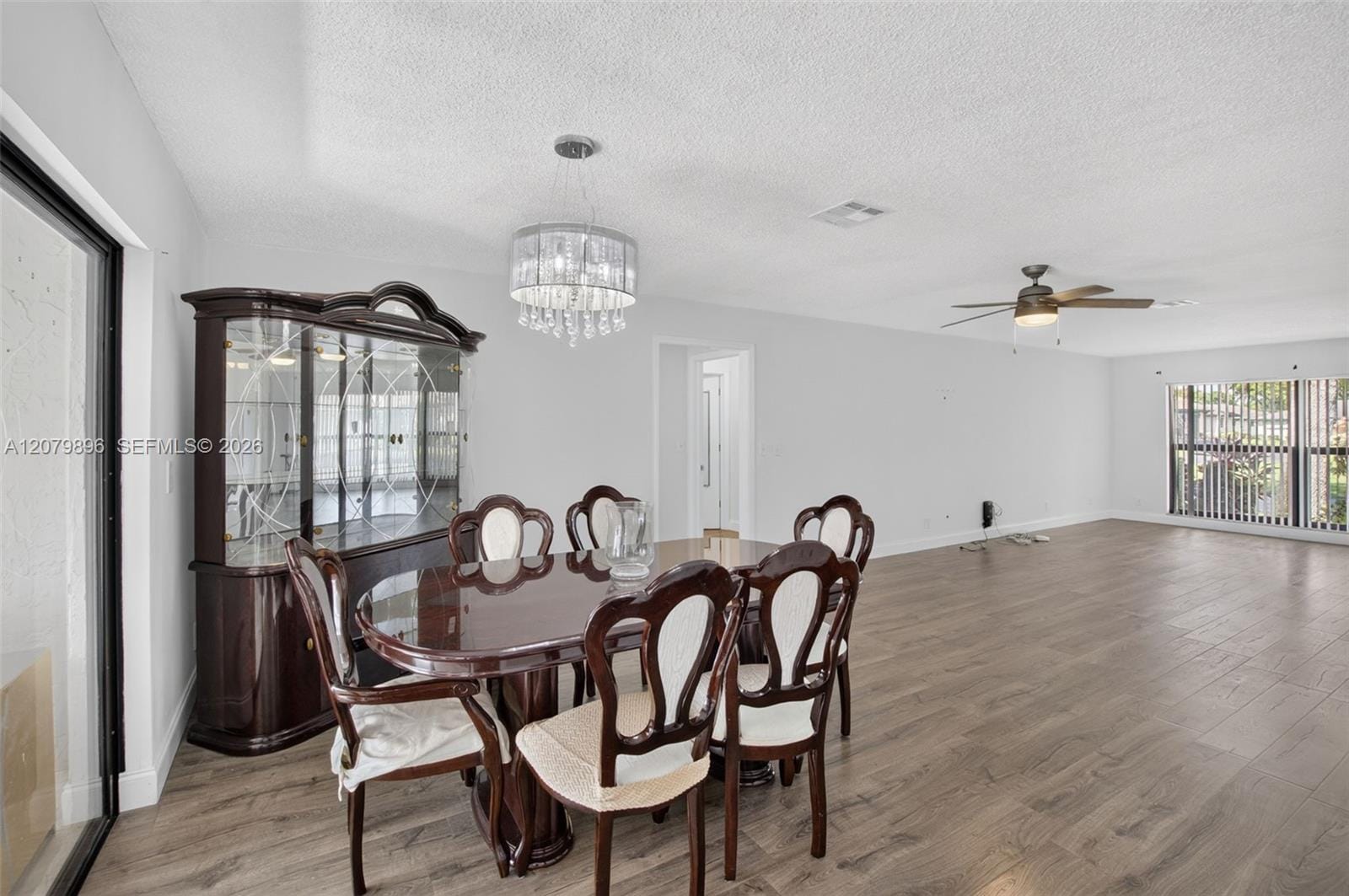 10086 Eaglewood Road B — photo 3