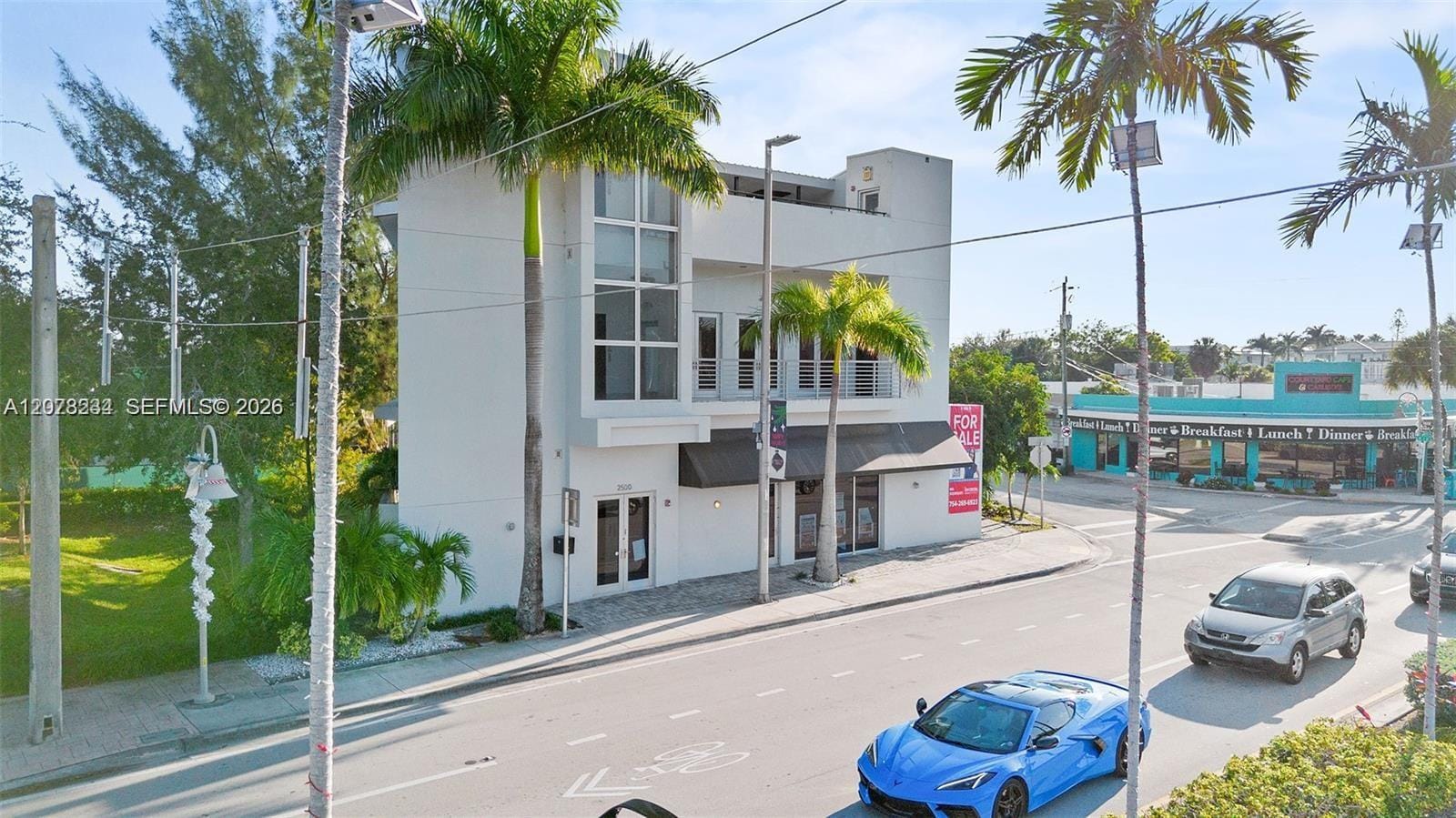 2500 Wilton Drive, Wilton Manors, FL 33305 photo 2