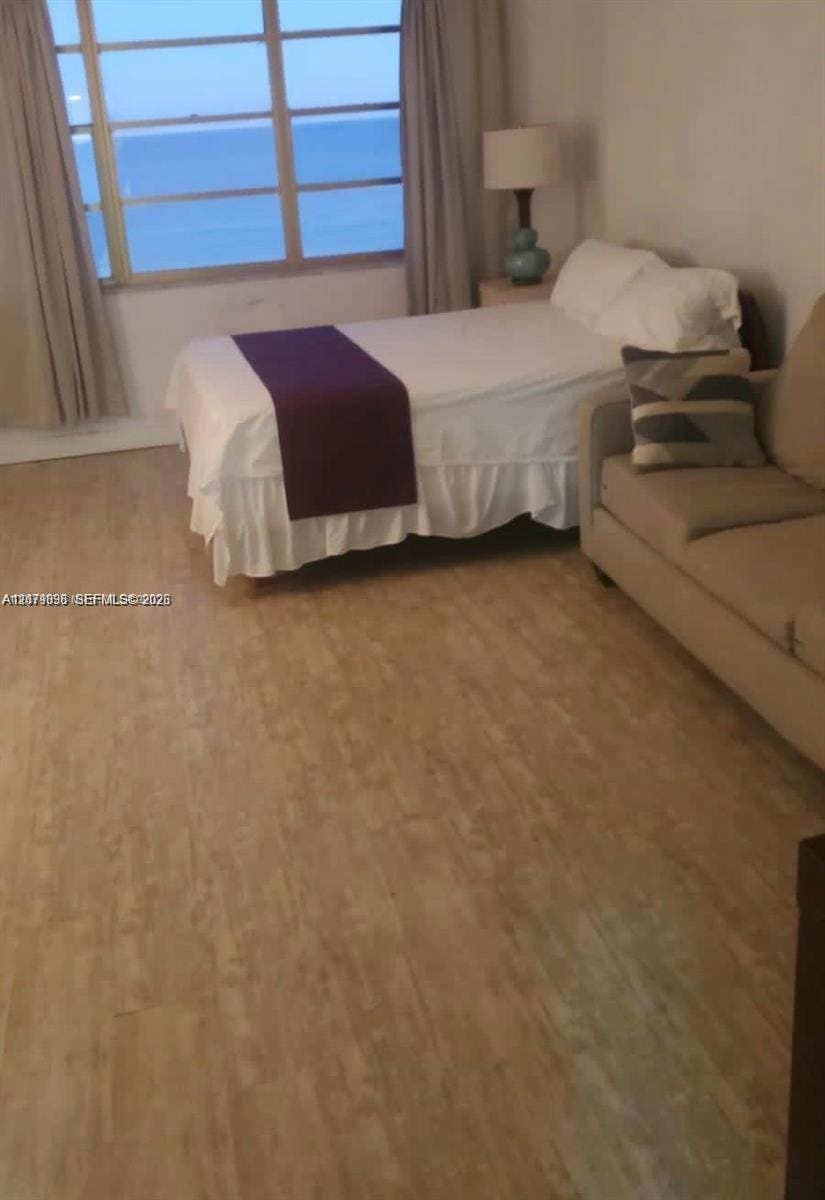 19201 Collins Avenue 748 — photo 5