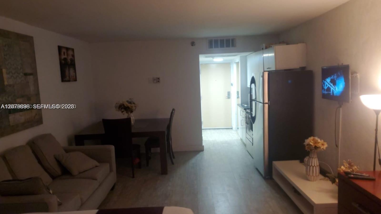19201 Collins Avenue 748 — photo 6