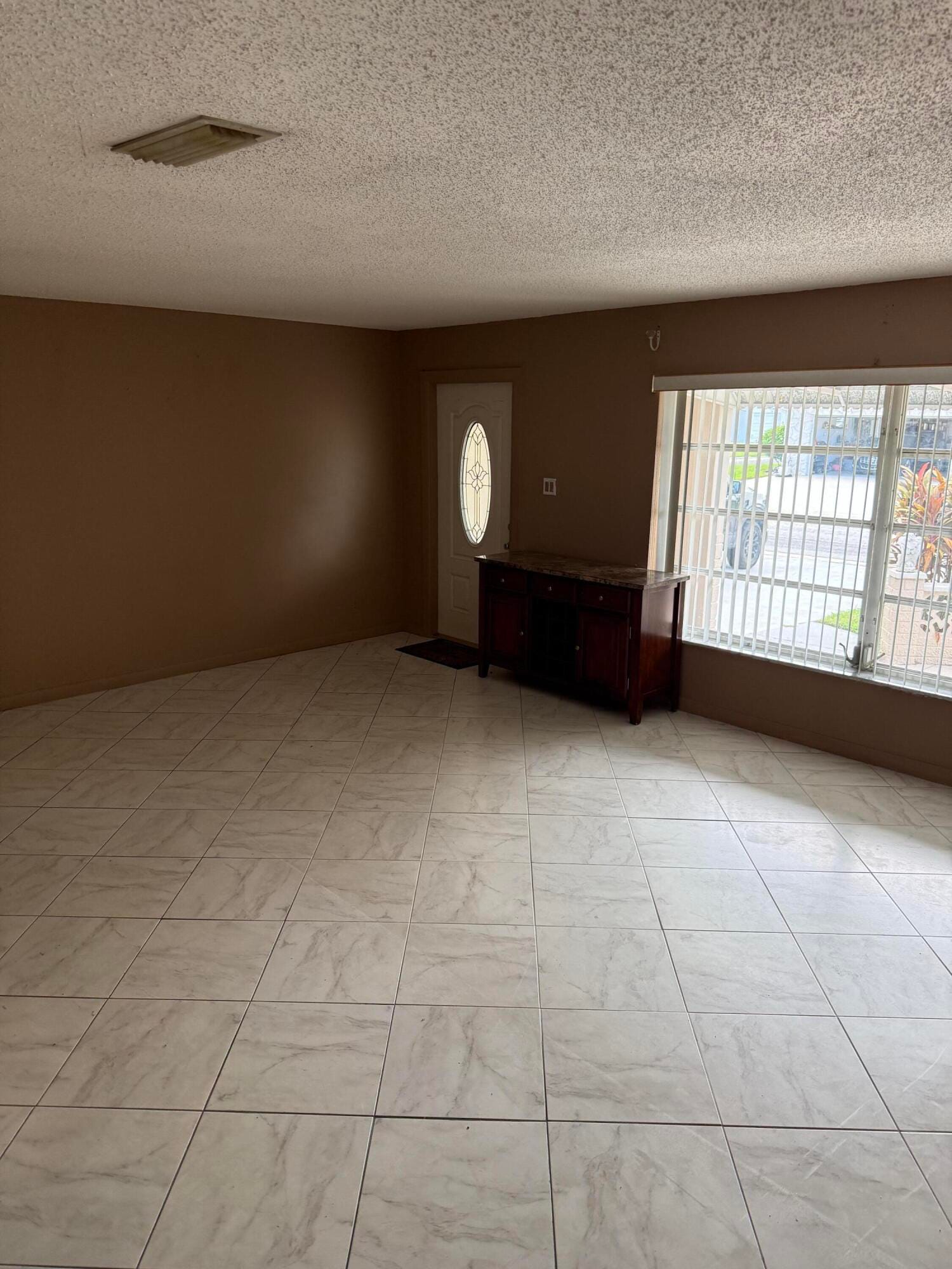 7250 NW 8TH Court — photo 4