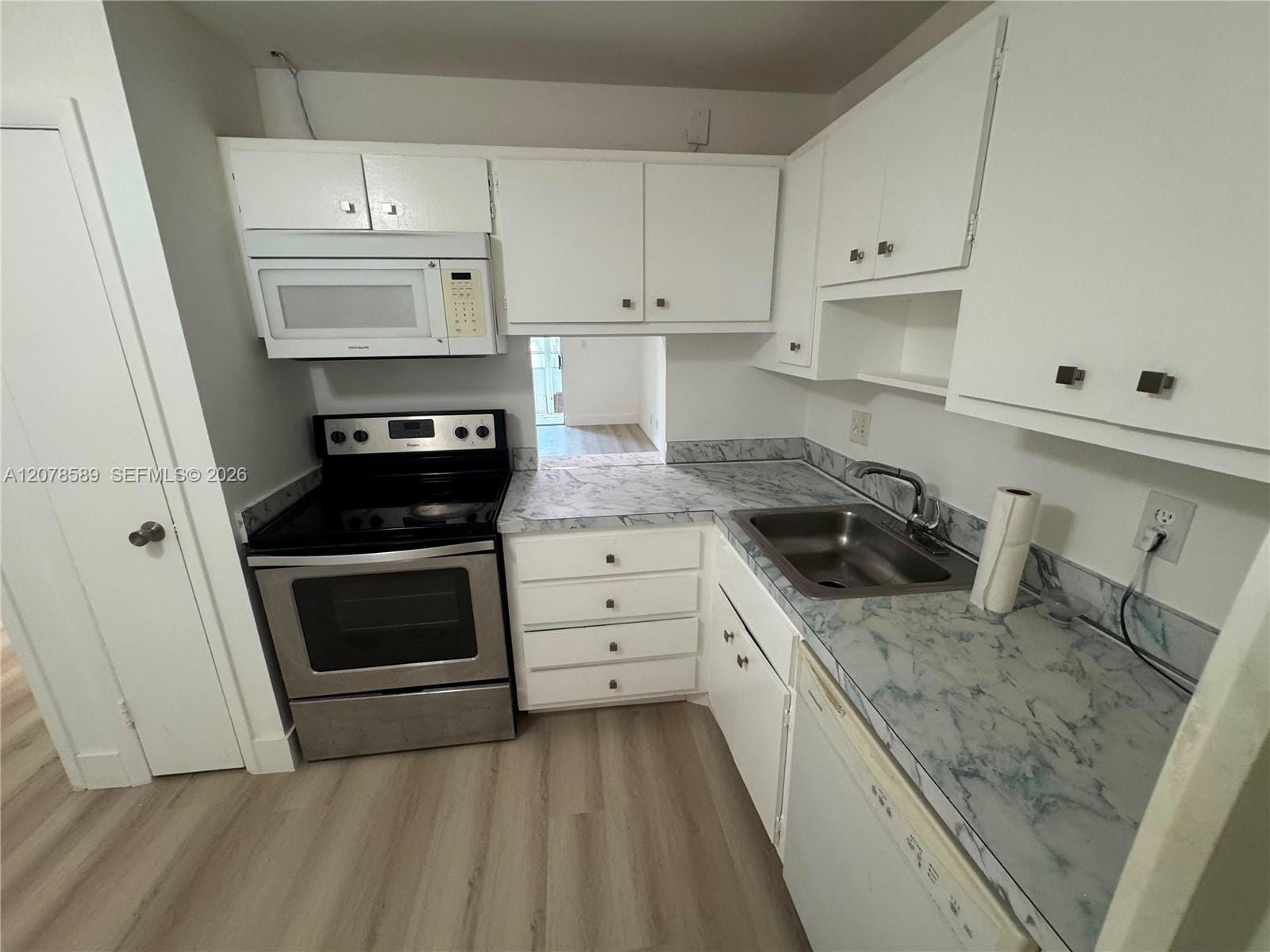 4880 NW 22nd Street 110 — photo 10