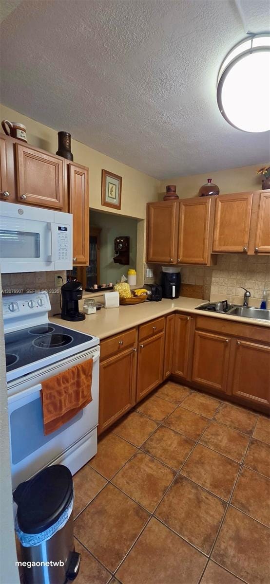 2728 N Garden Drive N 112, Lake Worth, FL 33461