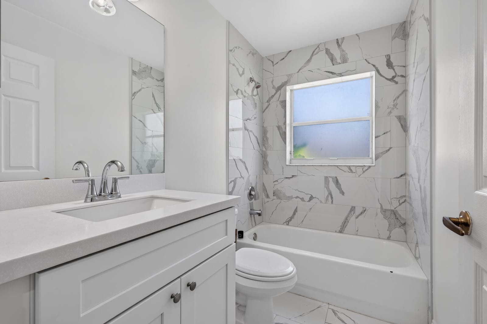 7816 MANOR FOREST Lane — photo 10