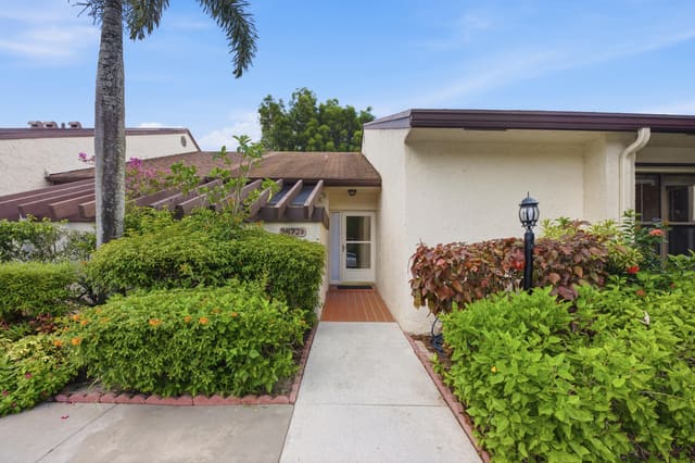 3872 Vine Trail D, Lake Worth, FL 33467