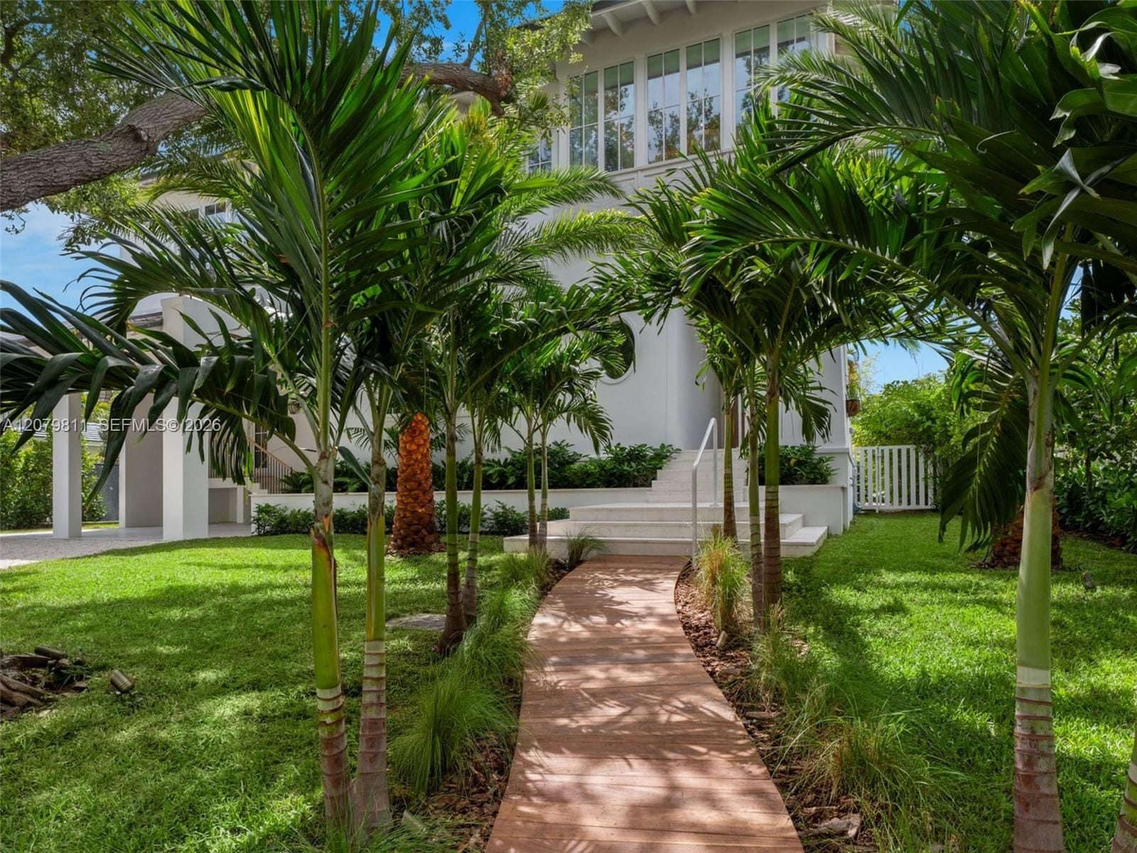 544 Warren Lane, Key Biscayne, FL 33149 photo 3
