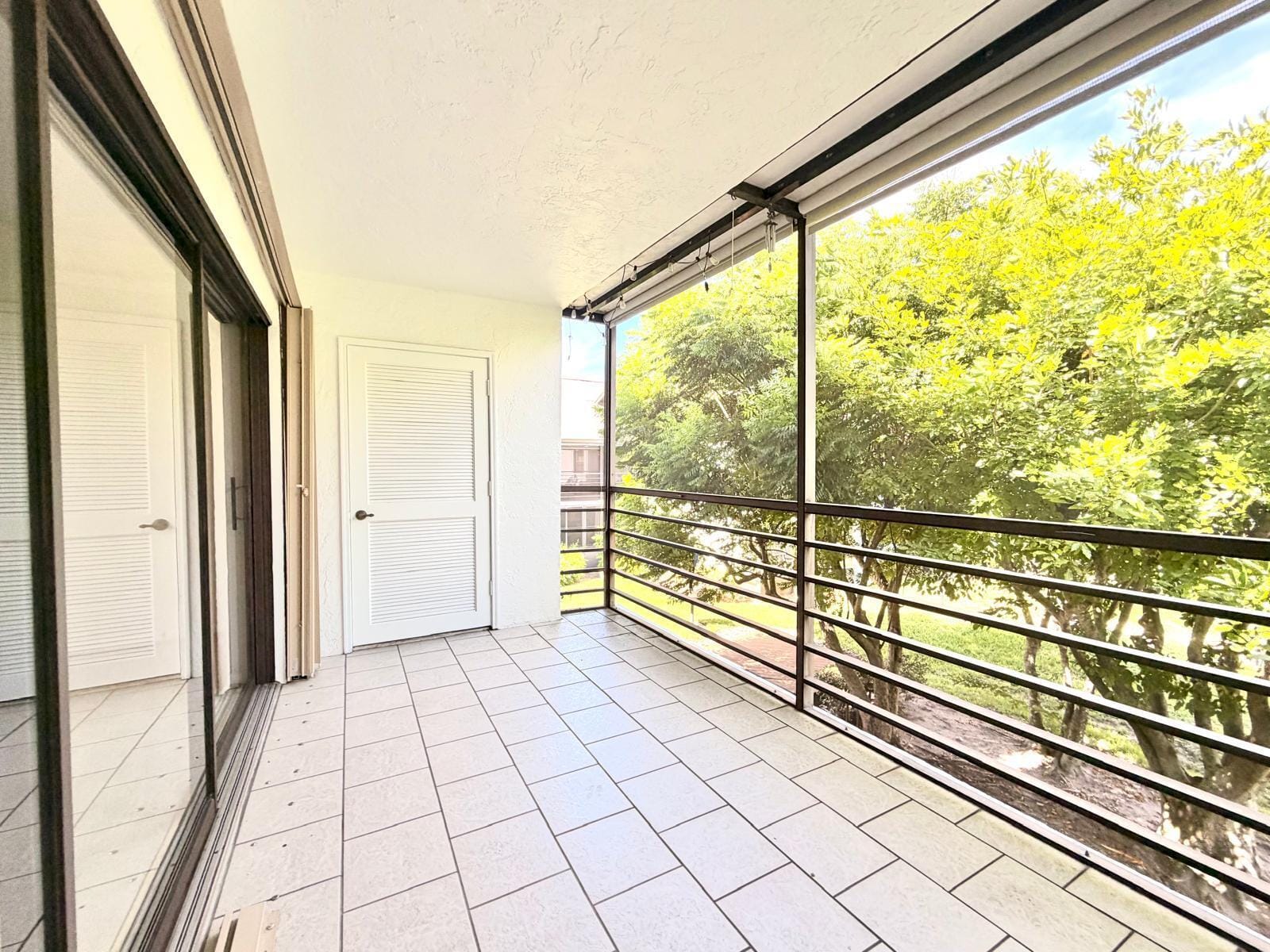 1811 SW Palm City Road SW A-502 — photo 12