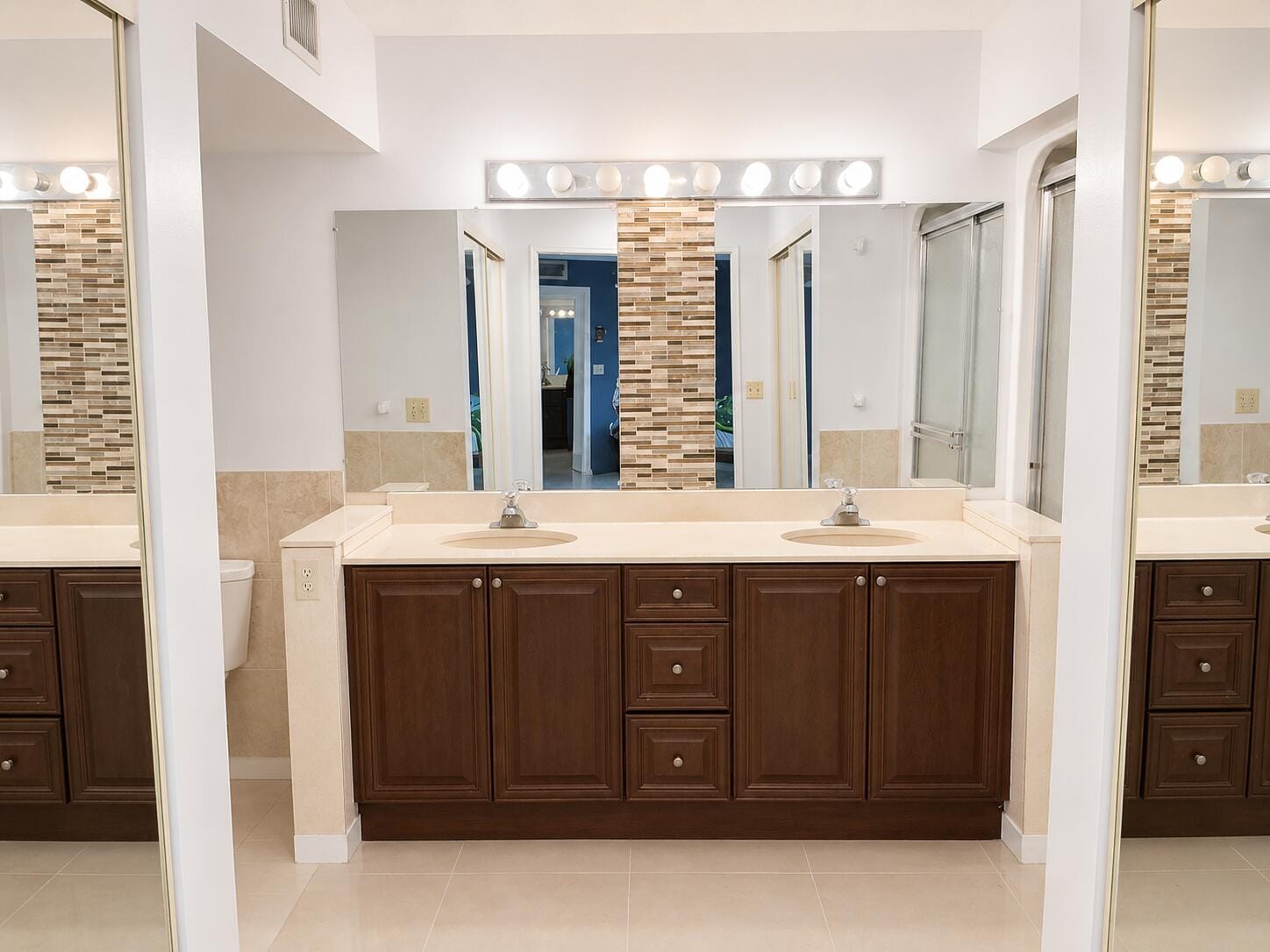 4508 SUBURBAN PINES Drive 4508 — photo 12