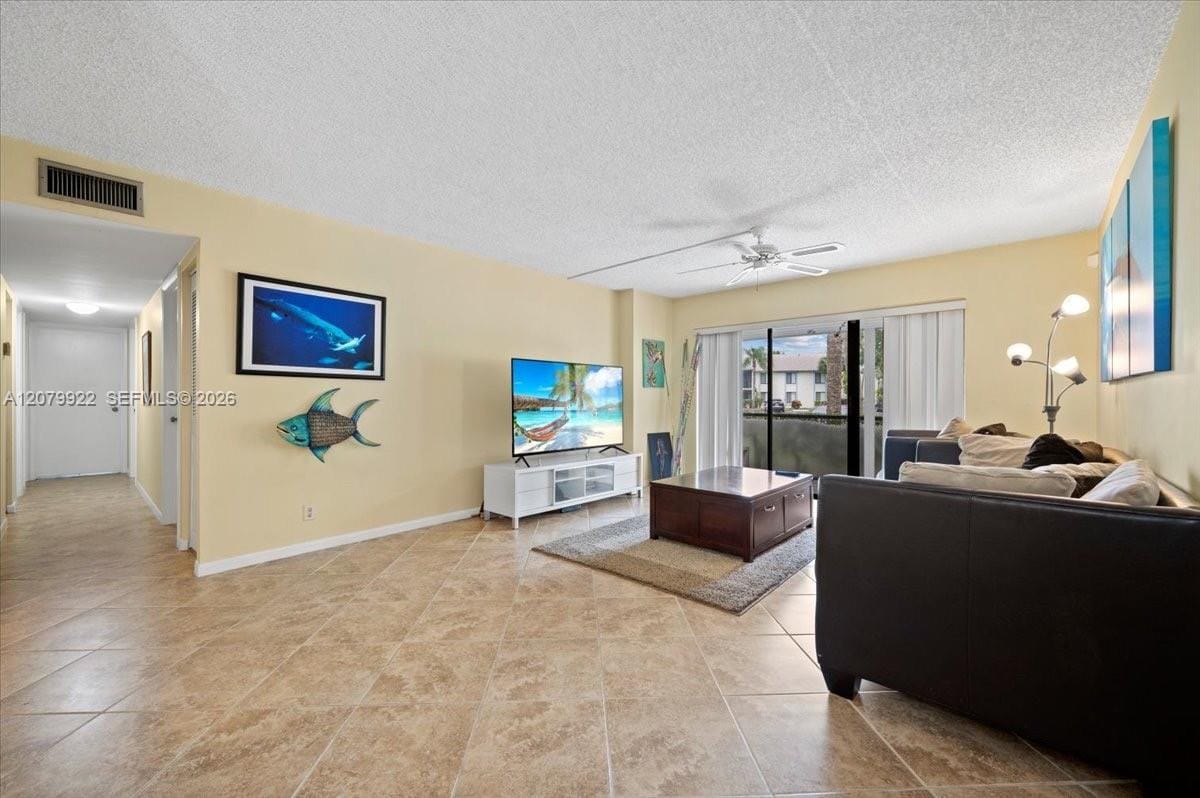 1014 Green Pine Boulevard H1 — photo 3