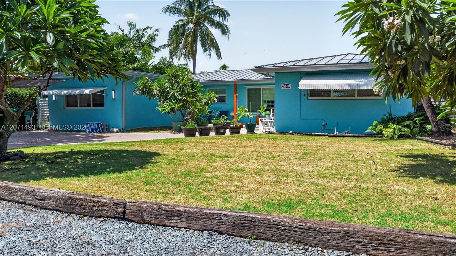 2049 Windward Drive — photo 8