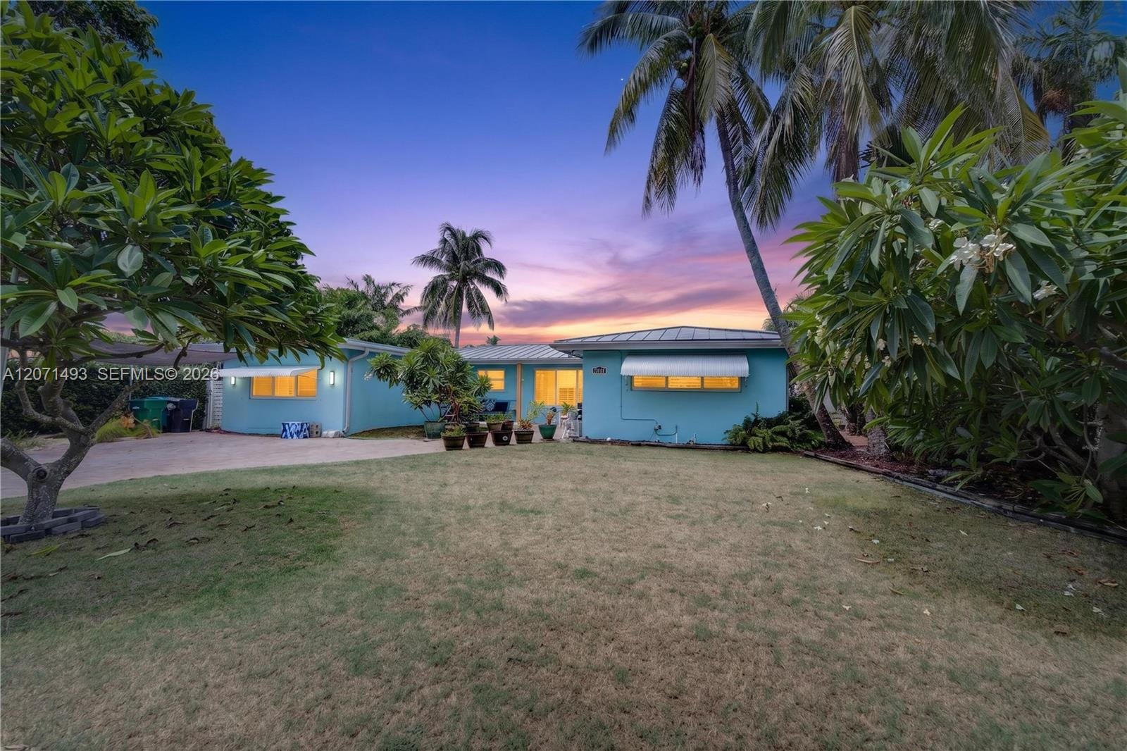 2049 Windward Drive — photo 10