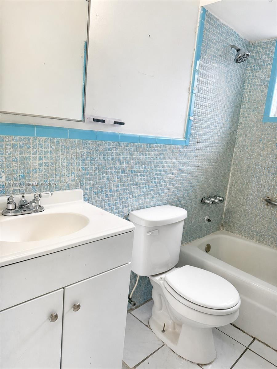 2700 SW 62nd Avenue 1 — photo 2