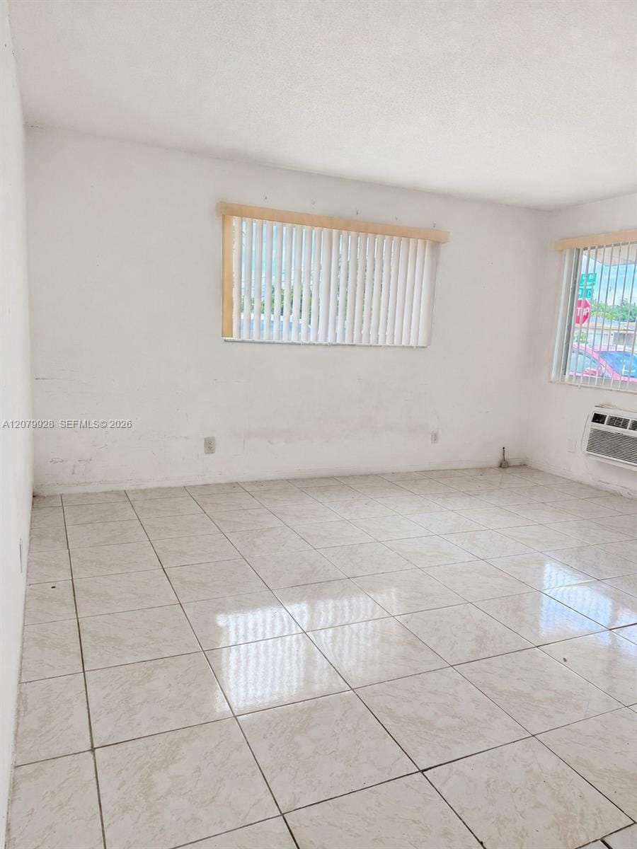 2700 SW 62nd Avenue 1 — photo 3