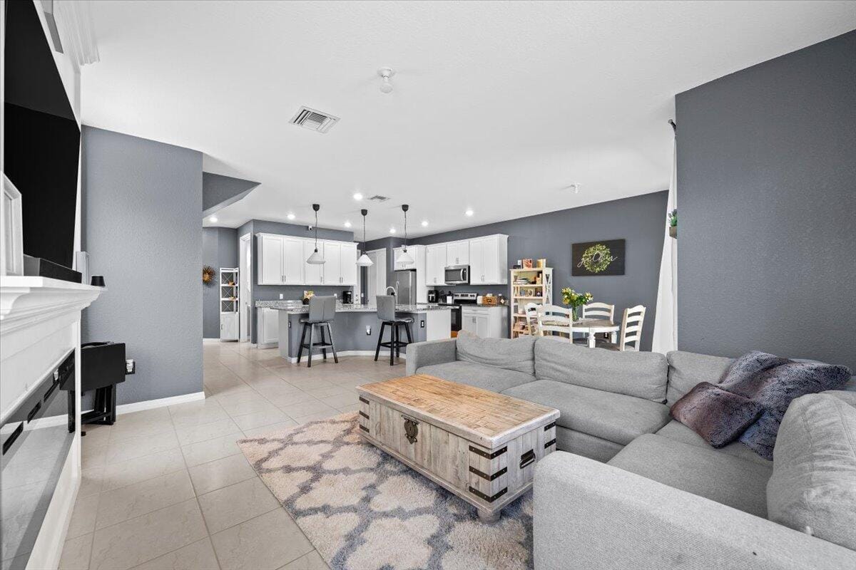 4606 San Fratello Circle — photo 4