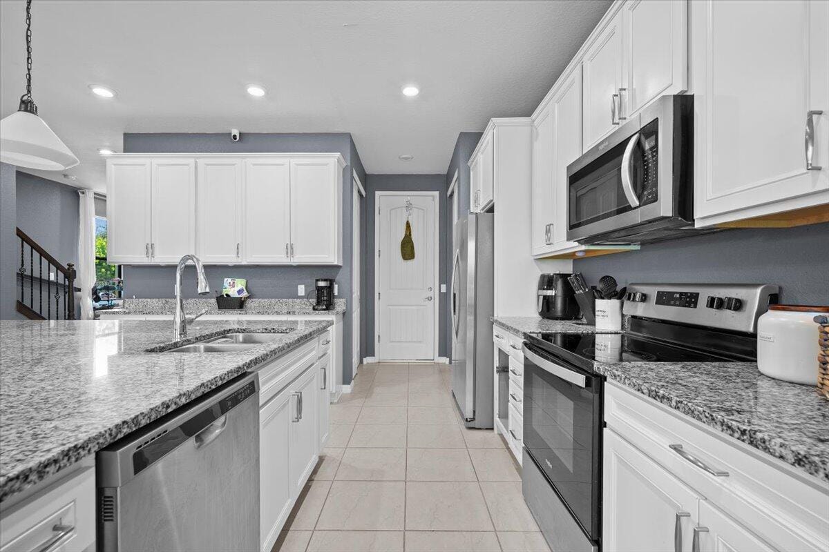 4606 San Fratello Circle — photo 8
