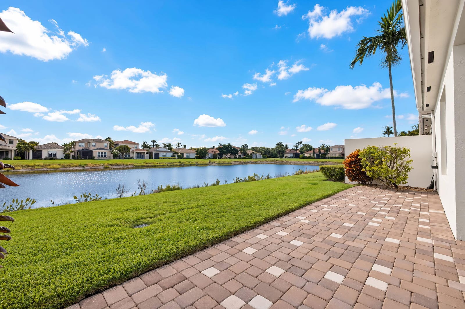 206 ISLE VERDE Way — photo 10