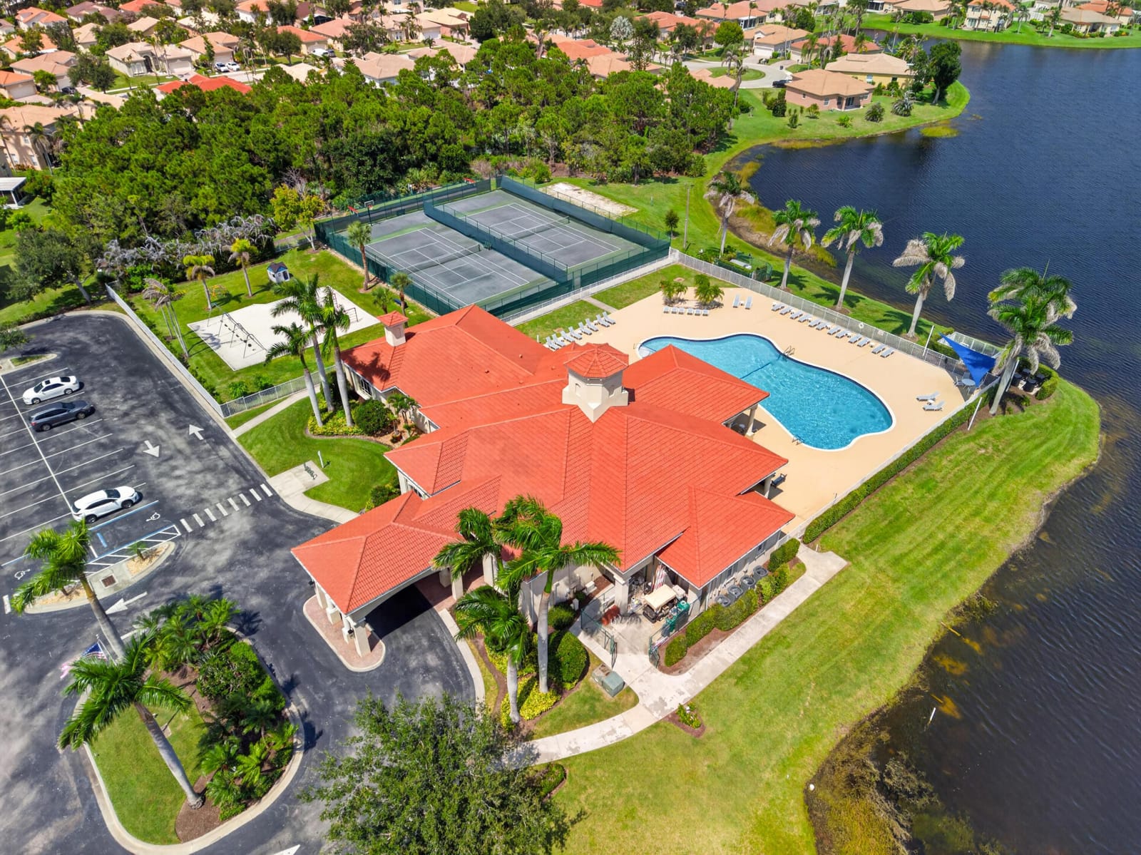 5423 PLACE LAKE Drive, Fort Pierce, FL 34951 photo 13