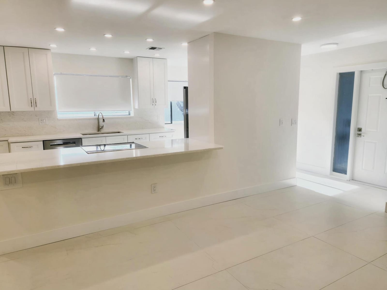 30 PELICAN POINTE Drive 201, Delray Beach, FL 33483 photo 16