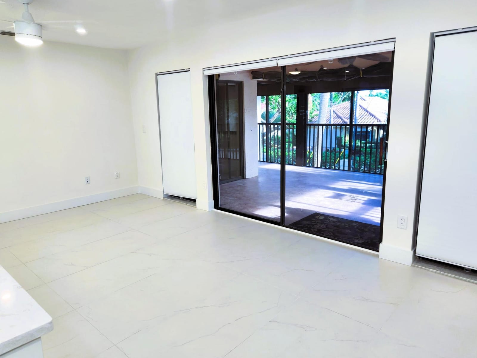 30 PELICAN POINTE Drive 201 — photo 6