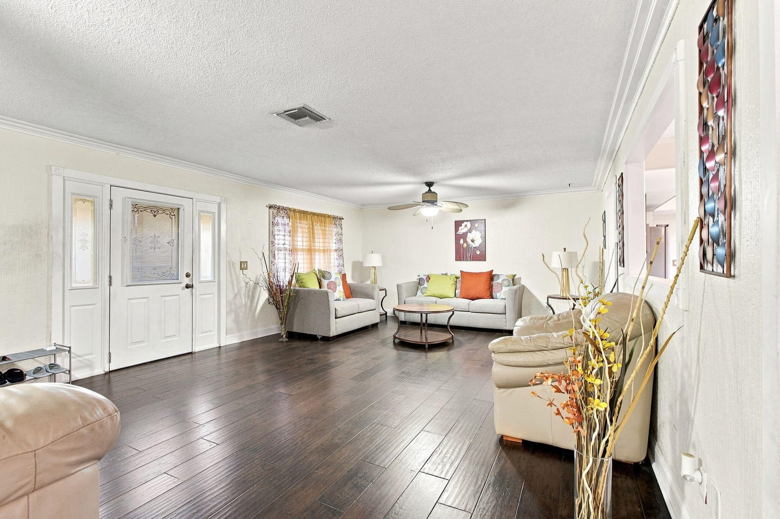 2730 Fairway Drive — photo 4