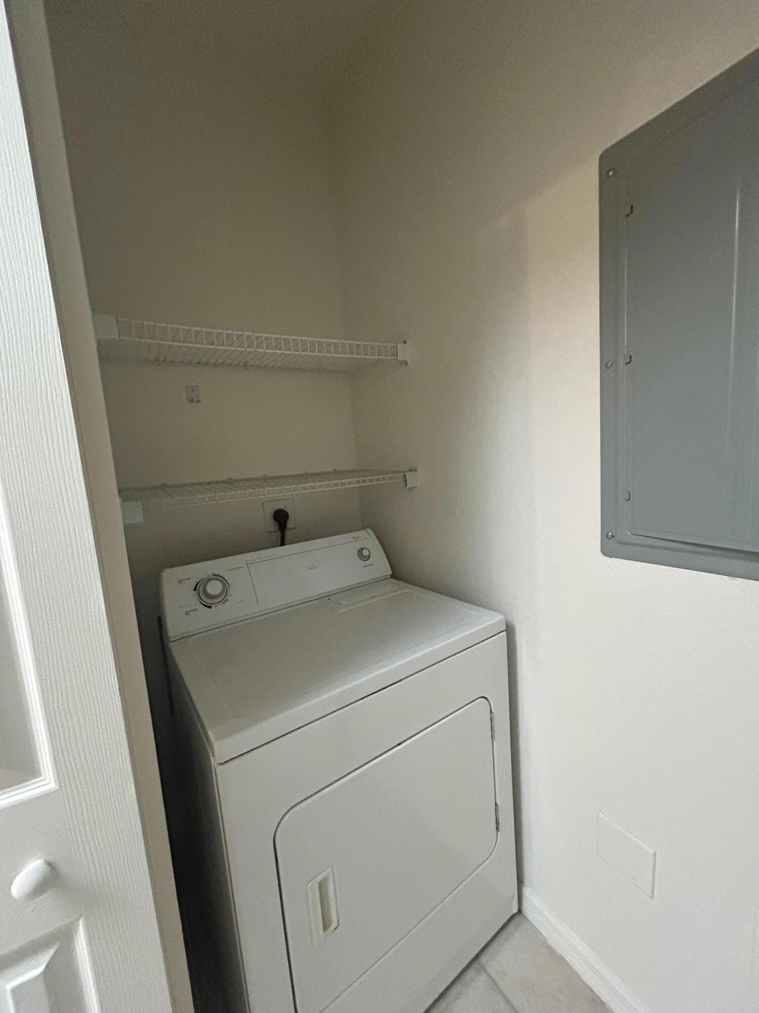 272 SE KITCHING Circle — photo 11