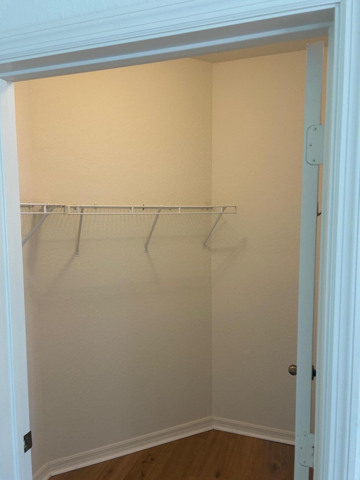 272 SE KITCHING Circle — photo 6