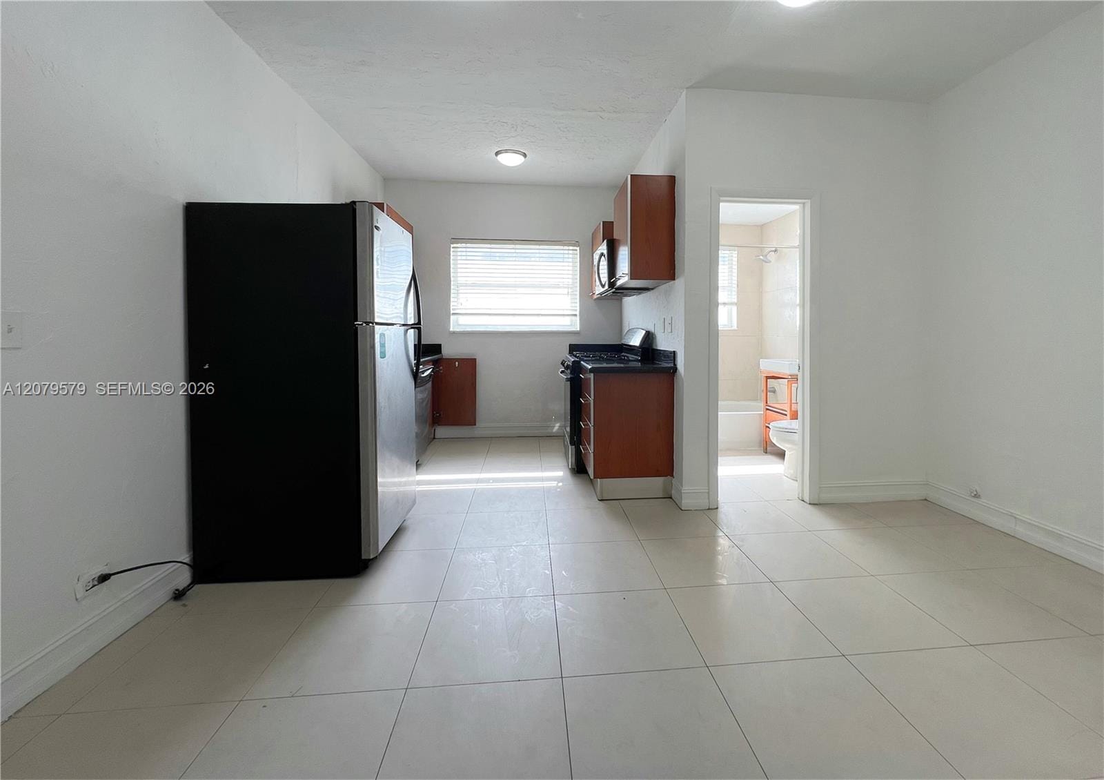500 14th Street 204 — photo 12