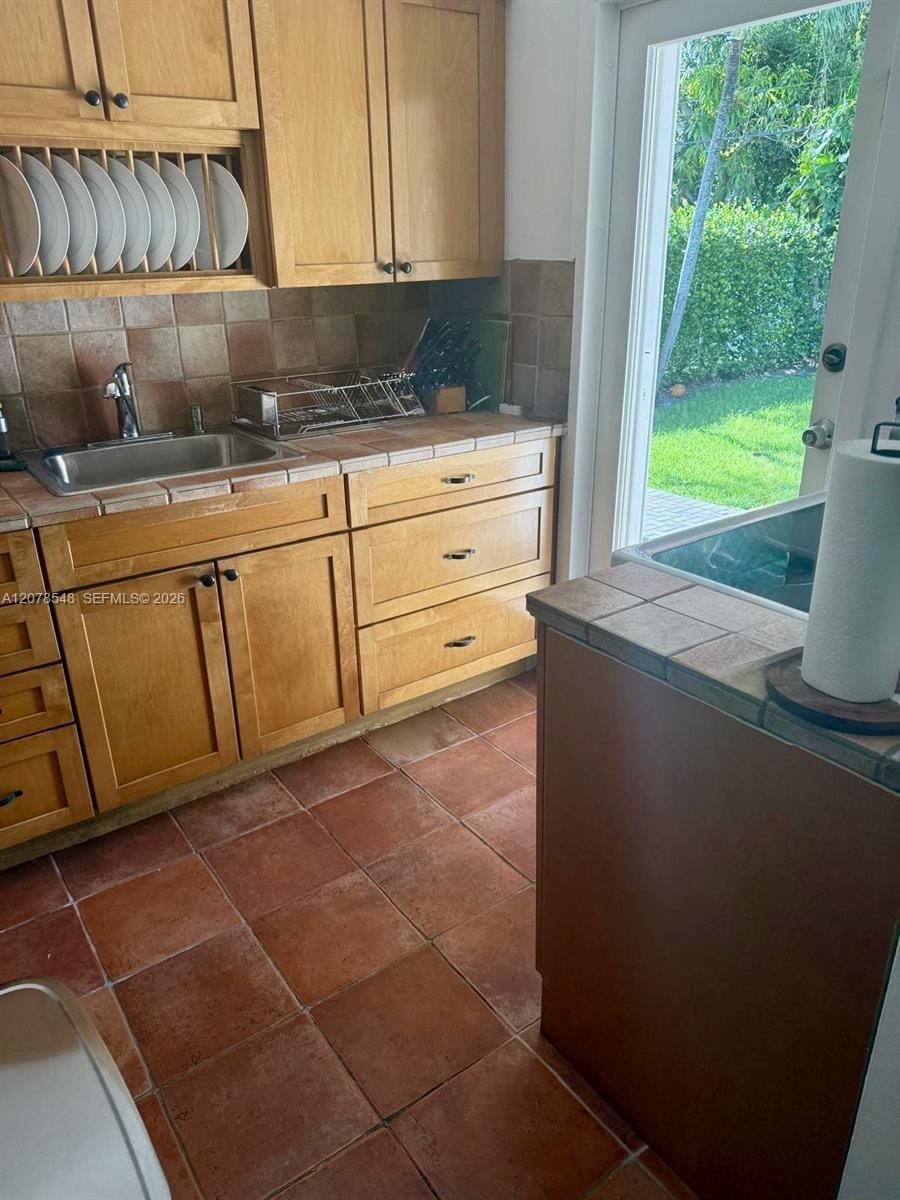 270 NE 169th Street, North Miami Beach, FL 33162 photo 16