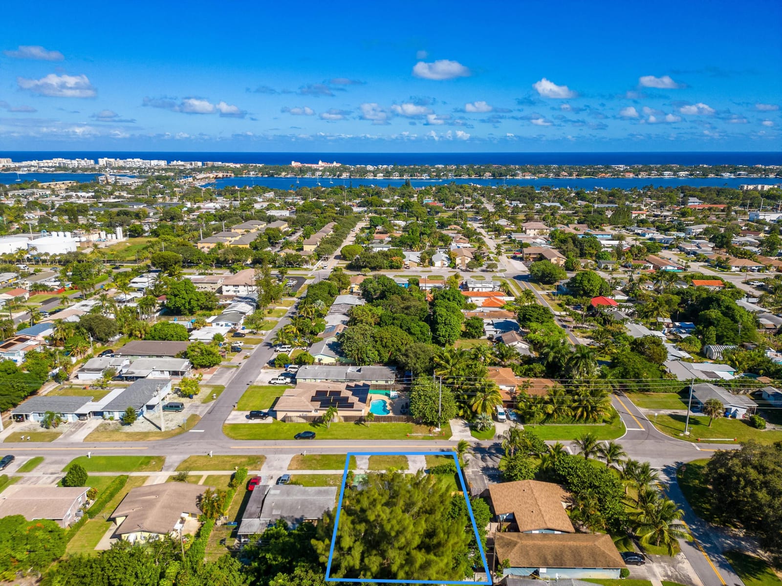 609 S ARNOLD Avenue, Lantana, FL 33462 photo 25