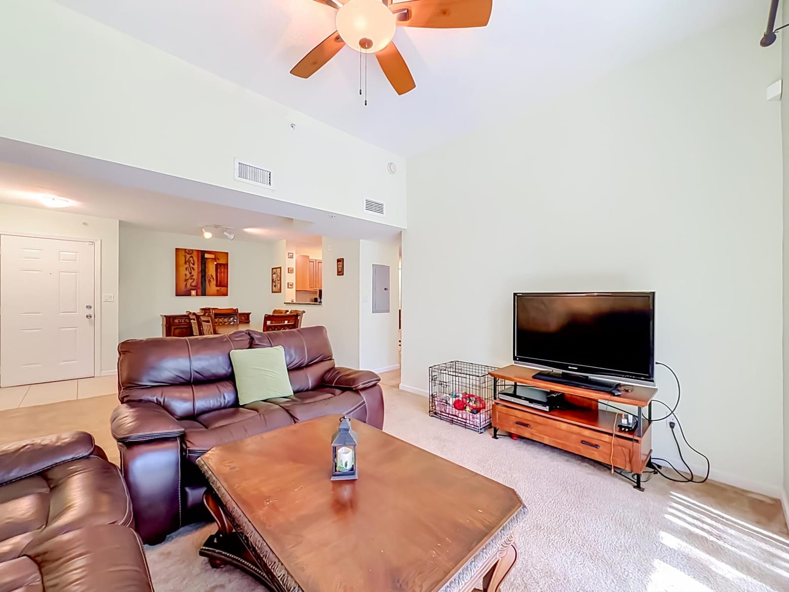 519 E Sheridan Street 4042 — photo 3