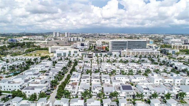 8249 NW 34th Drive, Oasis Park Square At Dora, Doral, FL